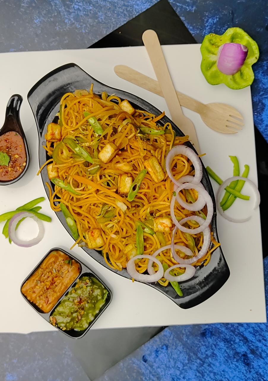 Veg Loaded Chowmien